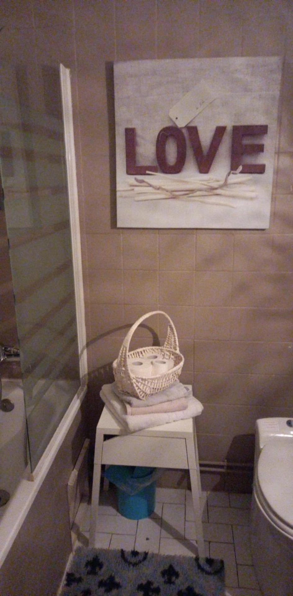 Les Demeures De La Laigne Bed & Breakfast
