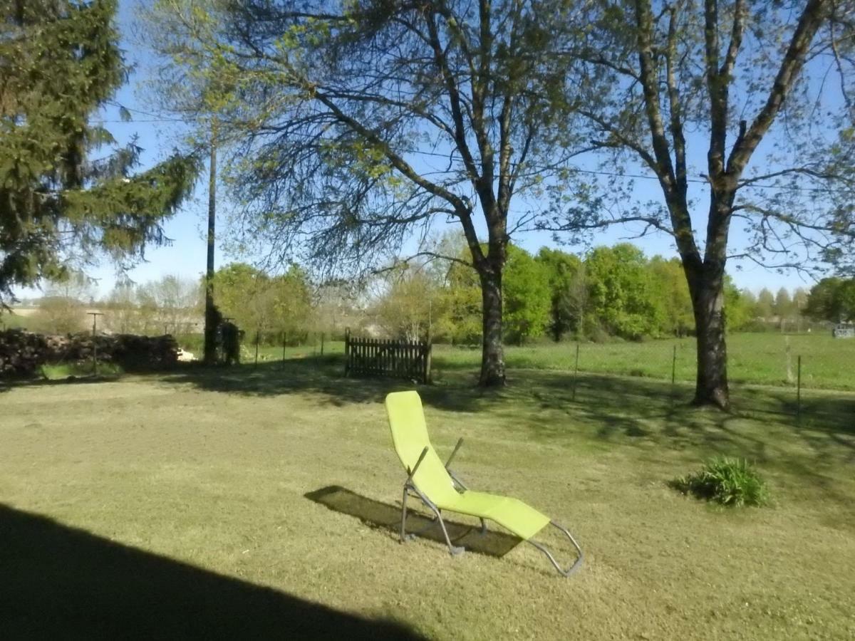 Les Demeures De La Laigne Bed & Breakfast Allas-Bocage